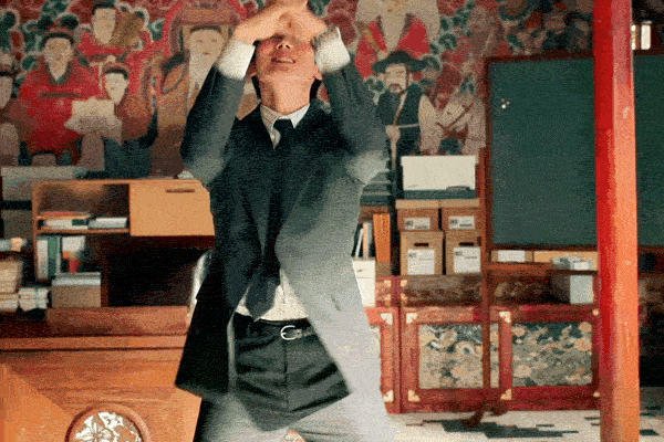 Phantom Lawyer vượt mặt Trục Ngọc chiếm top 1 Việt Nam