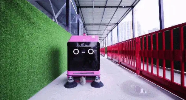 Phát hiện loạt robot Trung Quốc làm việc suốt ngày đêm tại các công trường xây dựng, nhận nhiệm vụ quan trọng