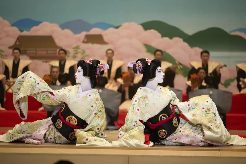 Quốc Bảo: Nam chính đẹp ám ảnh, cả phim không chê nổi cảnh nào