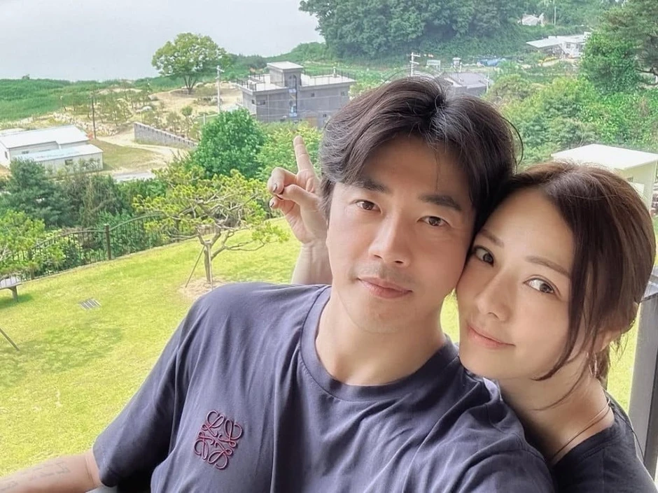 Quý tử nhà Kwon Sang Woo: 17 tuổi đã cao 1m82, có nối nghiệp bố mẹ làm diễn viên?