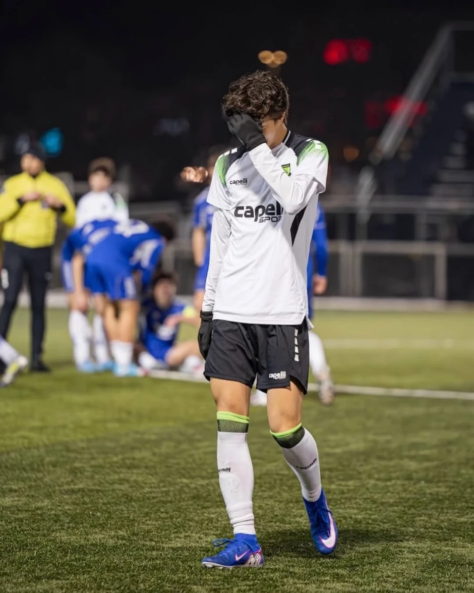 Quý tử nhà Kwon Sang Woo: 17 tuổi đã cao 1m82, có nối nghiệp bố mẹ làm diễn viên?