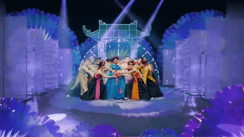 Clip Hòa Minzy che bụng bầu lần thứ hai gây chú ý