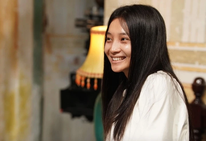 Sắc vóc nữ diễn viên đóng cảnh gây ám ảnh trong "Quỷ nhập tràng 2"