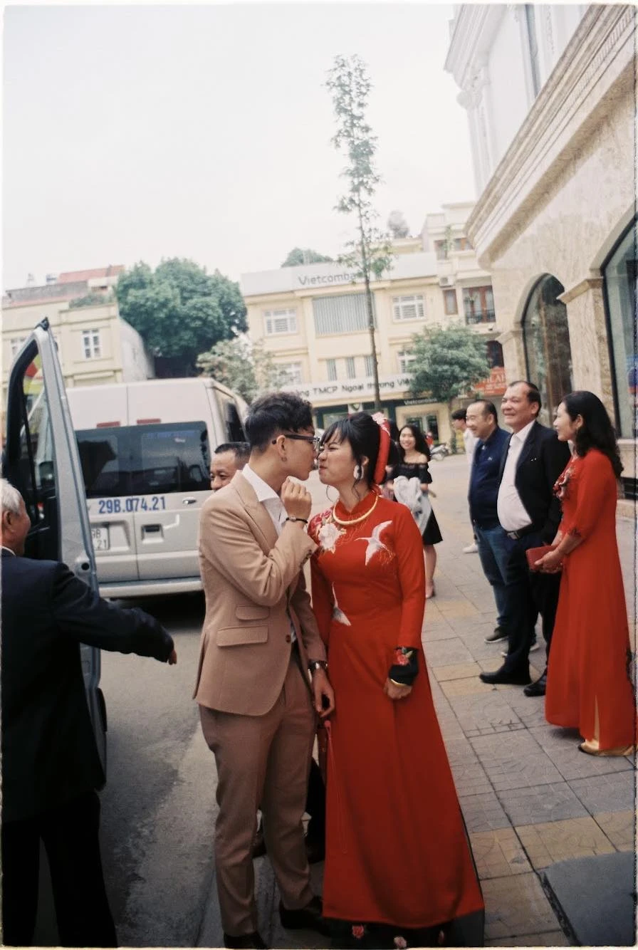 Sao Vbiz rộn ràng 8/3: Hoàng Dũng đã kết hôn từ 6 năm trước, Hòa Minzy - Lệ Quyên quá viên mãn!