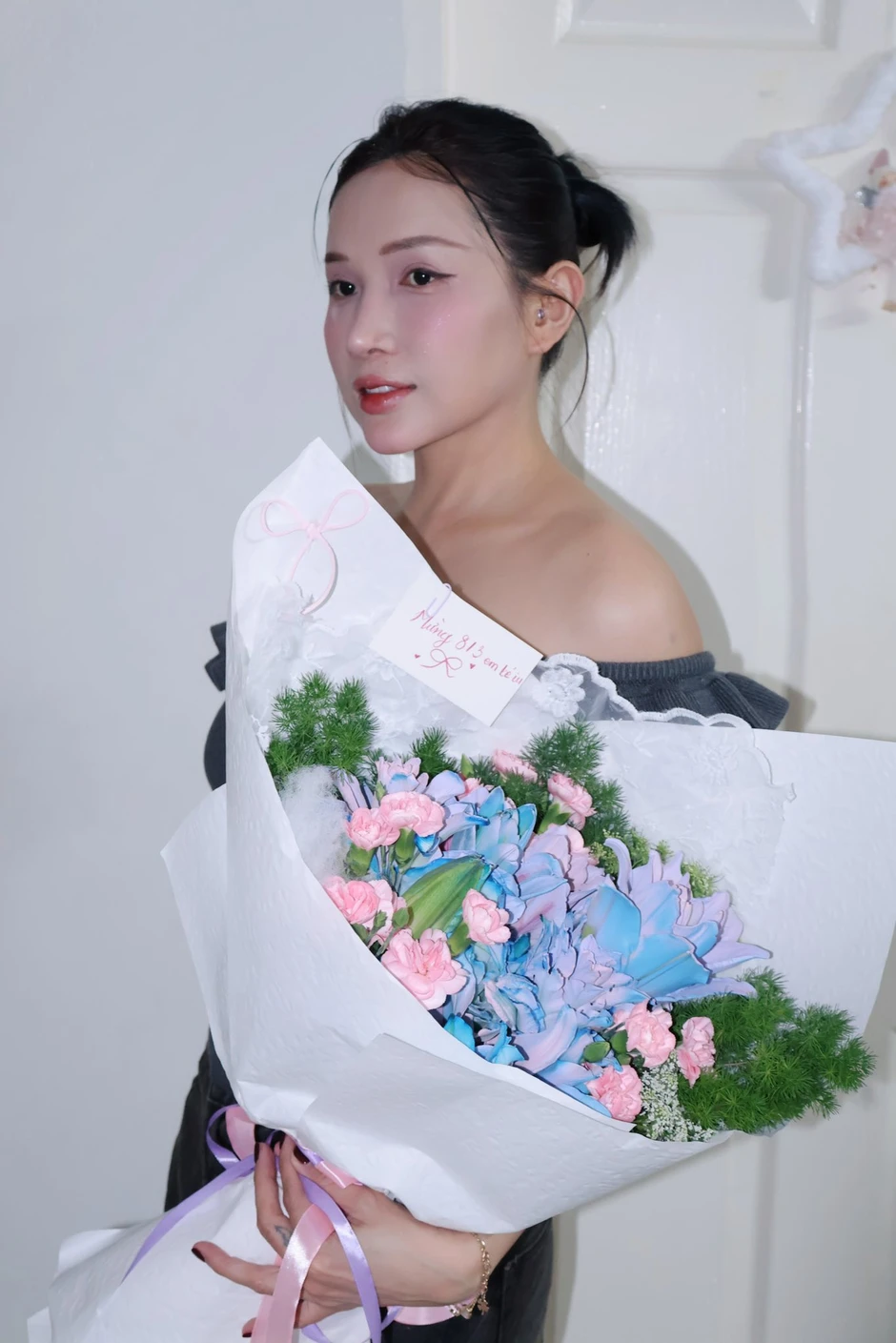 Sao Vbiz rộn ràng 8/3: Hoàng Dũng đã kết hôn từ 6 năm trước, Hòa Minzy - Lệ Quyên quá viên mãn!