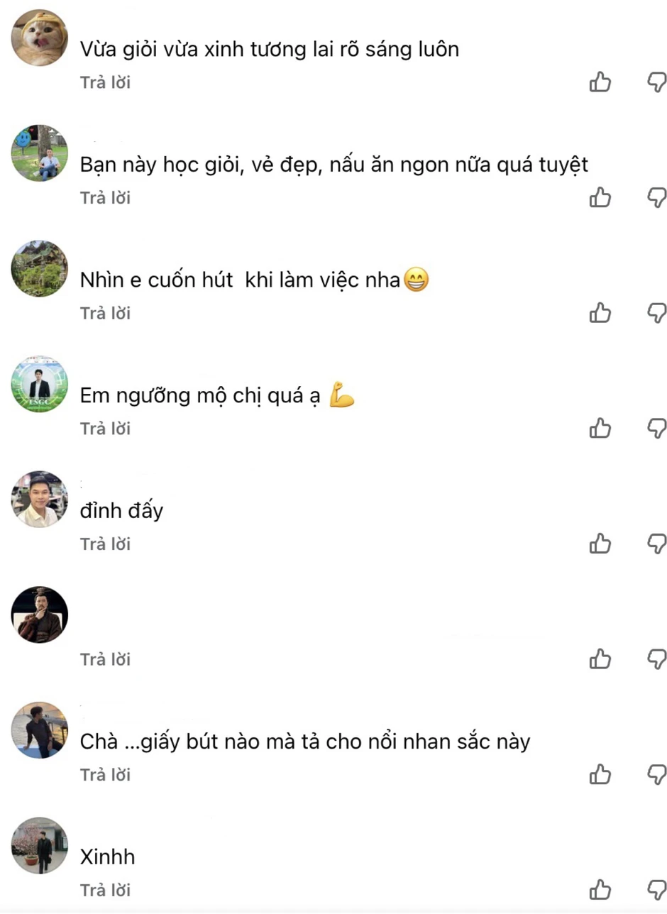 Say lòng trước khoảnh khắc "nàng thơ" bên giá vẽ, vẻ đẹp thanh tao hút hồn mọi ánh nhìn