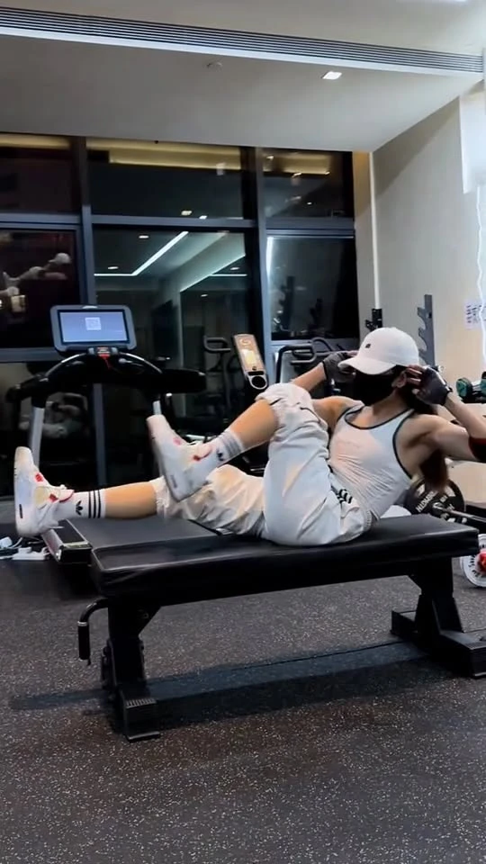 Gymer biến thành coser: Nữ hot girl đình đám bật mí đáp án rõ ràng nhất