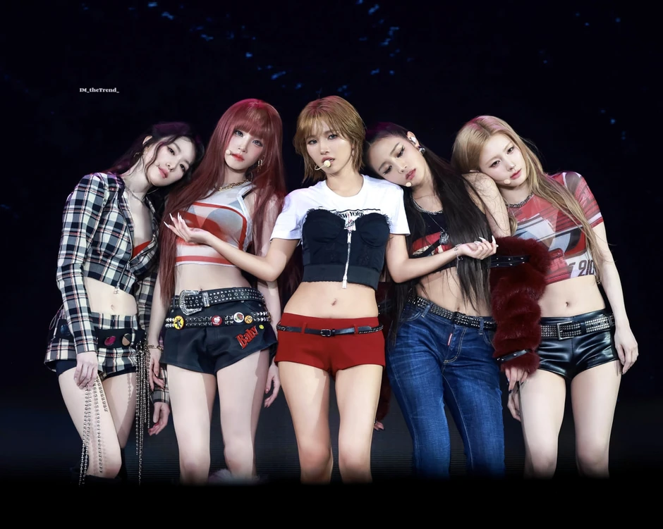 Shuhua đẹp siêu thực như "ma cà rồng chuyển thế" nhưng mãi bị chê vì hát dở Shuhua đẹp siêu thực như "ma cà rồng chuyển thế" nhưng mãi bị chê vì hát dở