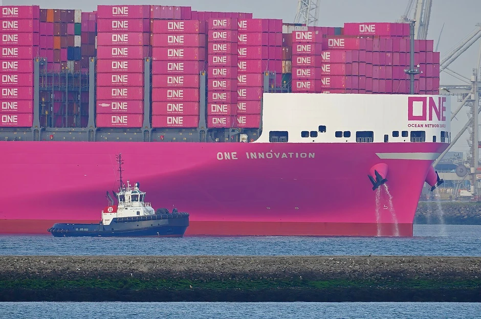 Siêu tàu lớn nhất thế giới phá vỡ kỷ lục lịch sử: Rung chuyển ngành vận tải biển toàn cầu