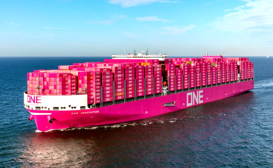 Siêu tàu lớn nhất thế giới phá vỡ kỷ lục lịch sử: Rung chuyển ngành vận tải biển toàn cầu