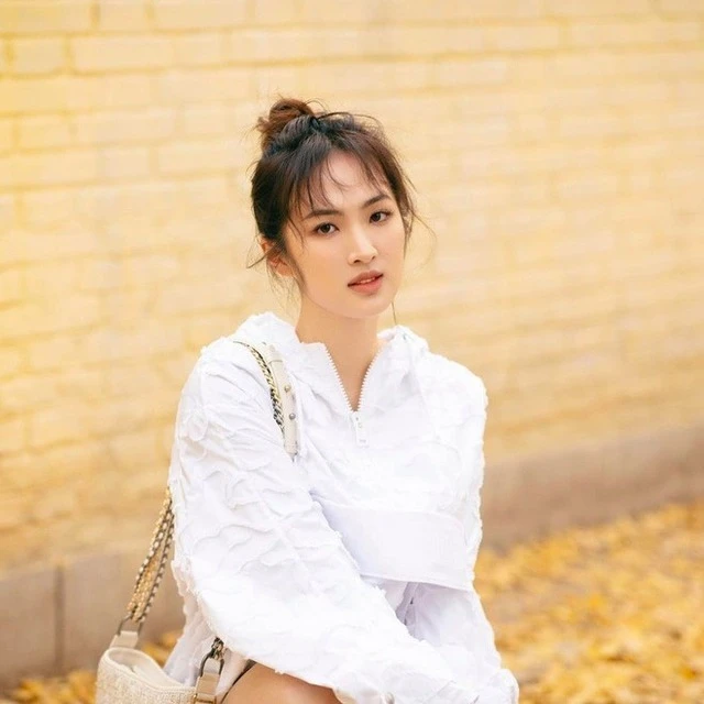 Số phận của ái nữ nhà tập đoàn Huawei từ bỏ thân phận "công chúa", 5 năm chấp nhận nếm mật nằm gai trong showbiz