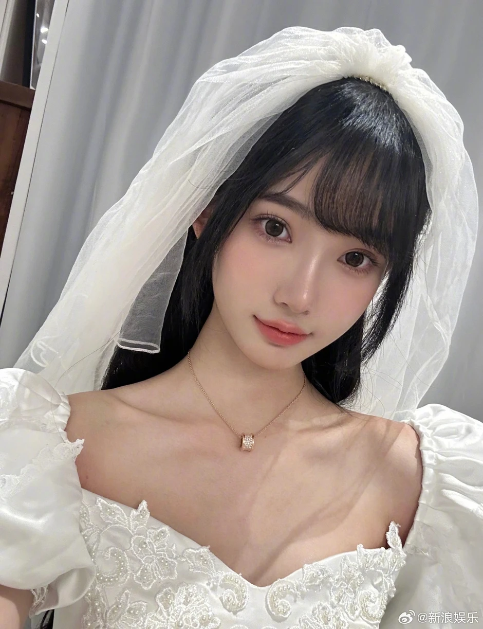 Sốc với tin thiếu gia số 1 showbiz “đá” thiên kim tiểu thư kém 21 tuổi sau 2 tháng công khai yêu