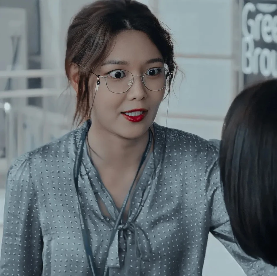 Sooyoung SNSD: Giữ vị trí center đầy ấn tượng, không ai ghét nổi và sống như công chúa ngôn tình