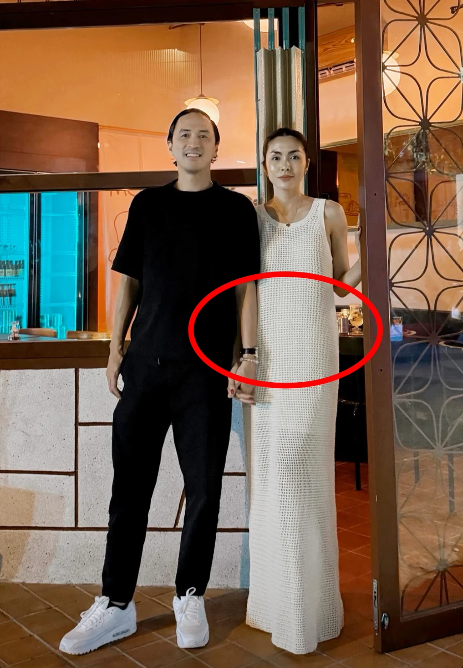 Tăng Thanh Hà lộ vòng 2 lùm lùm