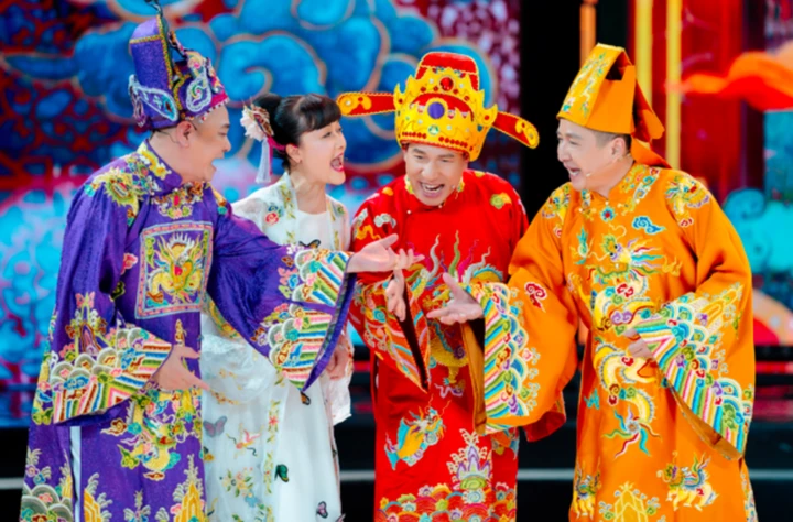 Táo Quân trái mùa lên sóng VTV, khán giả phản ứng thế nào?