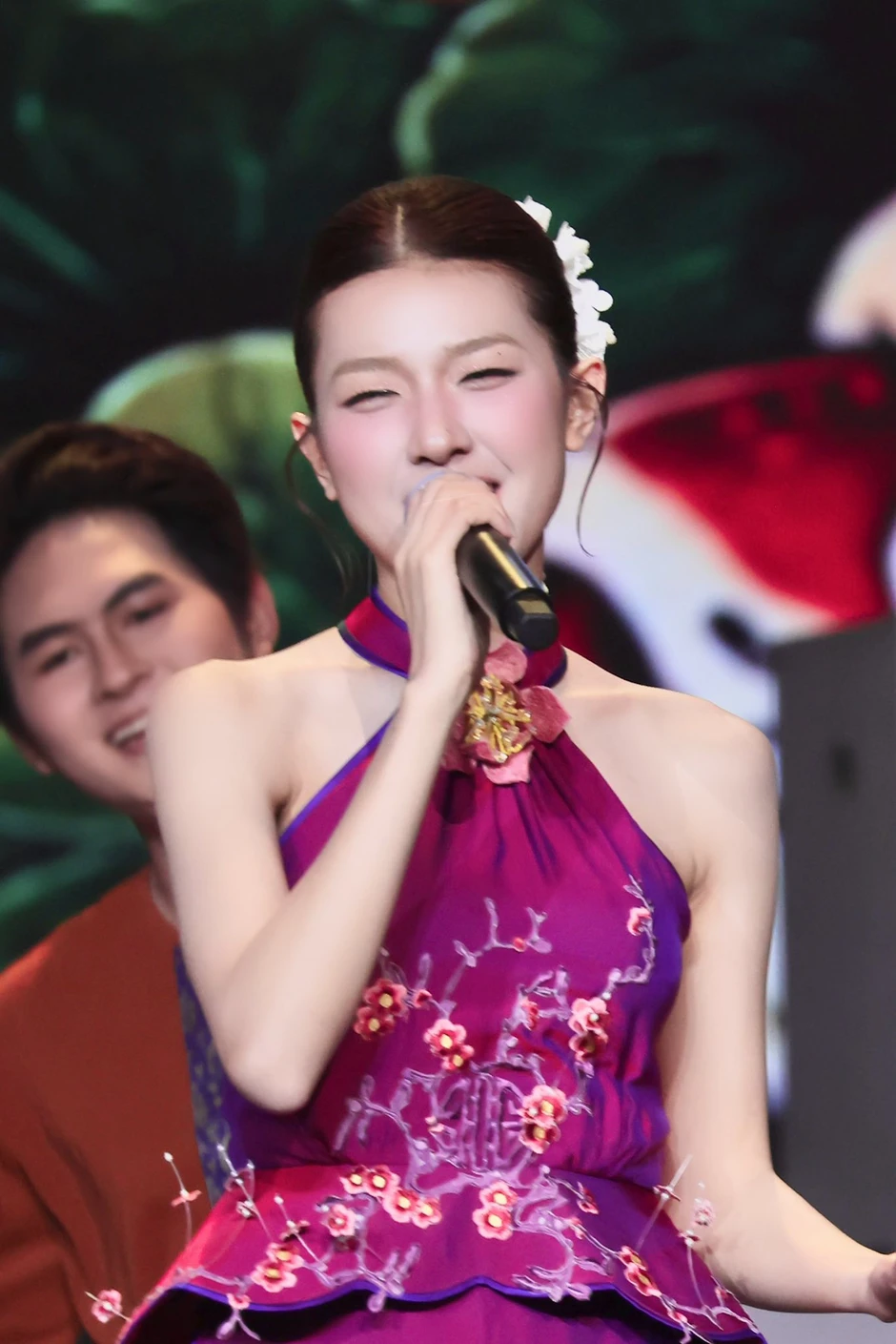 Thái độ của Lamoon khi lộ diện sau ồn ào đời tư