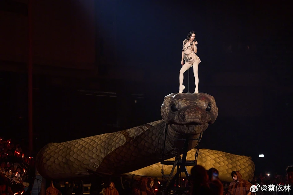 Thái Y Lâm vướng tin đồn hút tài vận và ảnh hưởng đến sự nghiệp âm nhạc