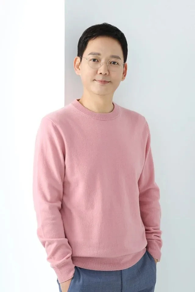 Thảm cảnh “vua bán xe” showbiz bị hàng xóm phóng hỏa thiêu rụi phòng thu, nợ nần chồng chất