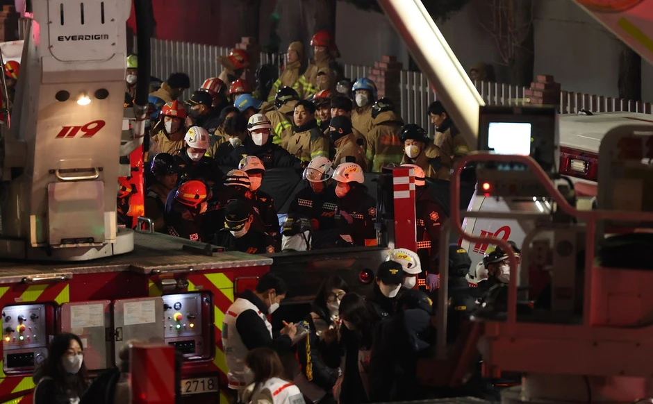 Thảm kịch cháy nhà máy tại Hàn Quốc: 10 thi thể được tìm thấy, nhiều nạn nhân không thể nhận dạng và còn mất tích