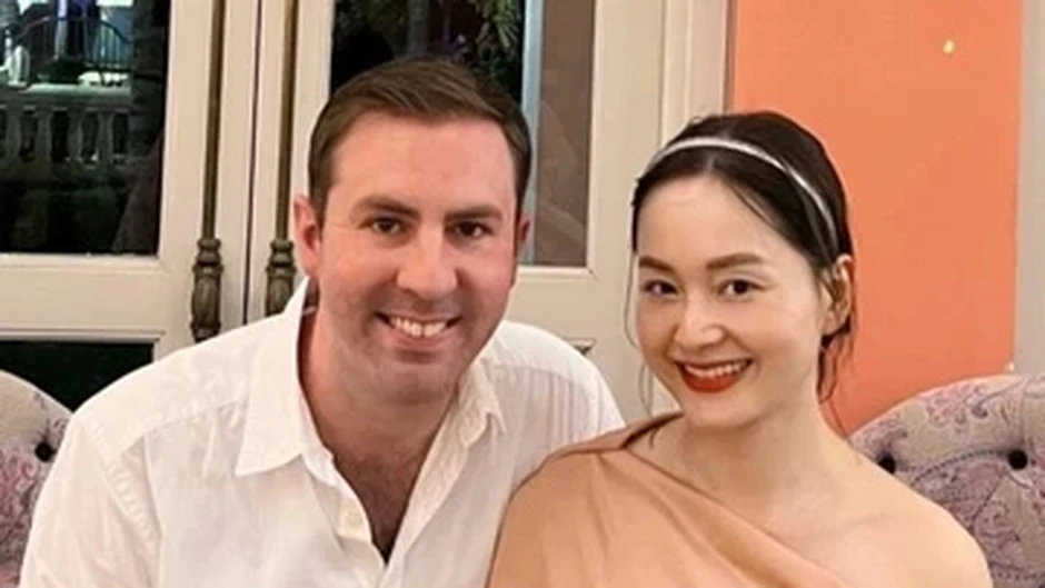 Thông tin mới nhất về phiên tòa ly hôn của diễn viên Lan Phương và chồng cũ