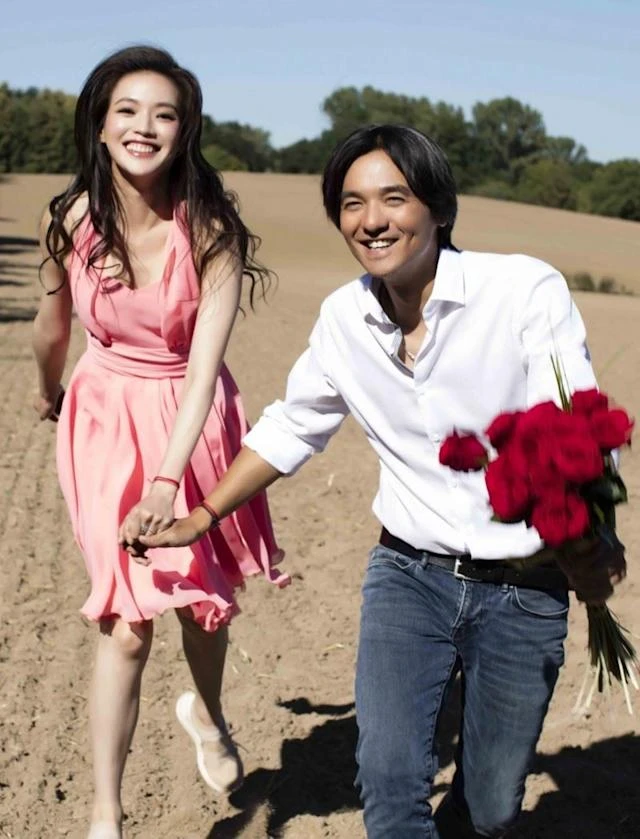 Thư Kỳ khốn khổ suốt 9 năm vẫn không thể làm mẹ, có giai đoạn người bị sưng vù, trầm cảm