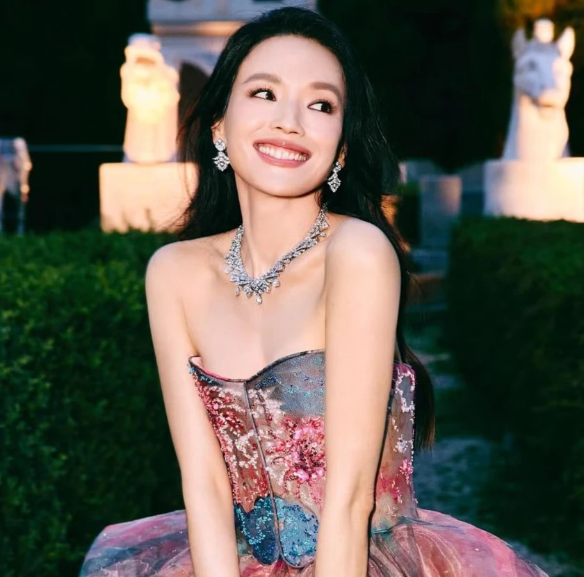 Thư Kỳ khốn khổ suốt 9 năm vẫn không thể làm mẹ, có giai đoạn người bị sưng vù, trầm cảm