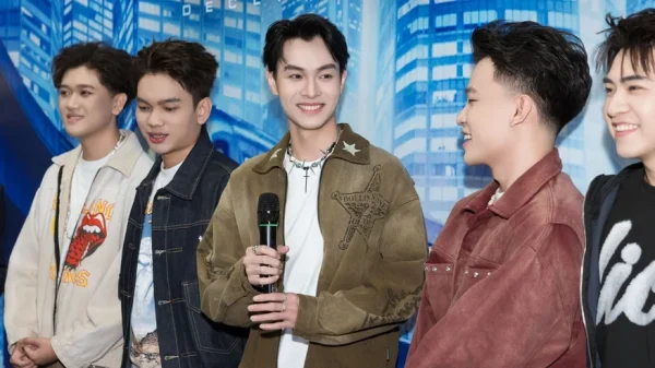 "Anh trai Liên Quân" - Fan meeting AOGS26: Sân khấu bùng nổ, game thủ cháy hết mình kenhtingame com thumb quot anh trai lien quan quot fan meeting aogs26 san khau bung no game thu chay het minh cd6e1774097829614 940w