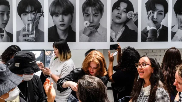 "Cỗ máy in tiền" BTS tái xuất: Một tiếng biểu diễn tại Seoul khiến cả thế giới đổ dồn túi tiền về Hàn Quốc, chính phủ nâng mức cảnh báo khủng bố kenhtingame com thumb quot co may in tien quot bts tai xuat mot tieng bieu dien tai seoul khien ca the gioi do don tui tien ve han quoc chinh phu nang muc canh bao khung bo ddfd1773986425689 940w