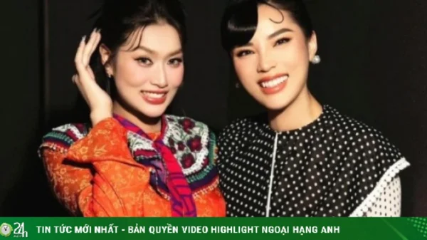 18 cái tát của NSND Lê Khanh dành cho hoa hậu Thiên Ân kenhtingame com thumb 18 cai tat cua nsnd le khanh danh cho hoa hau thien an a0051774871010866 940w