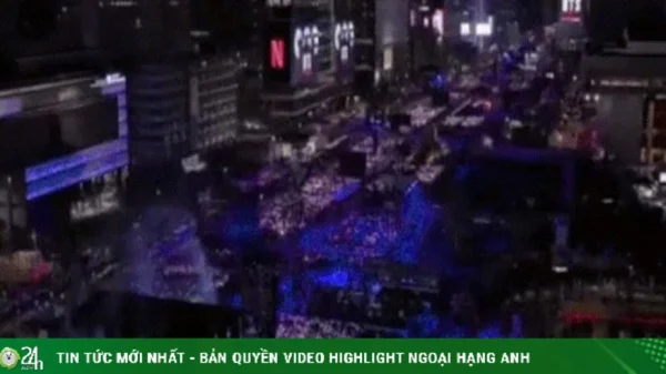 Biển người đổ về Seoul xem BTS kenhtingame com thumb bien nguoi do ve seoul xem bts d2f41774141592453 940w