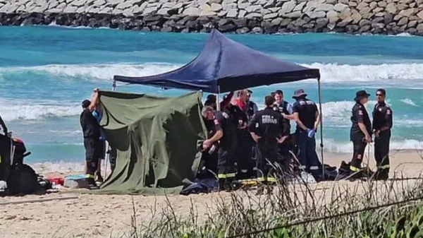 Cặp đôi tử vong khi tắm biển tại bãi biển địa phương – Tin tức cập nhật kenhtingame com thumb cap doi tu vong khi tam bien tai bai bien dia phuong tin tuc cap nhat 19e91773228456941 940w