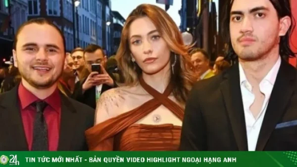 Cuộc sống của ba người con Michael Jackson sau 17 năm bố qua đời kenhtingame com thumb cuoc song cua ba nguoi con michael jackson sau 17 nam bo qua doi bc091774747324792 940w