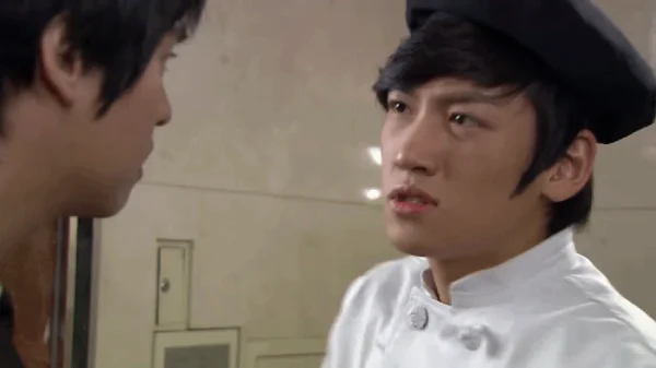 Dispatch vạch trần nam thần từng đóng Cười Lên Dong Hae lừa đảo 705 triệu đồng kenhtingame com thumb dispatch vach tran nam than tung dong cuoi len dong hae lua dao 705 trieu dong 6cd91773802290485 940w