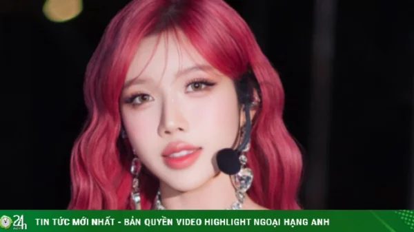 Gia thế và học vấn của nữ ca sĩ Việt sang Trung Quốc thi Đạp gió kenhtingame com thumb gia the va hoc van cua nu ca si viet sang trung quoc thi dap gio 42ea1774912228811 940w