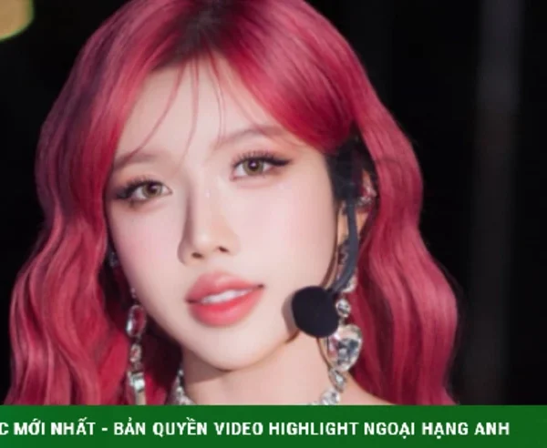 Gia thế và học vấn của nữ ca sĩ Việt sang Trung Quốc thi Đạp gió kenhtingame com thumb gia the va hoc van cua nu ca si viet sang trung quoc thi dap gio 42ea1774912228811 940w