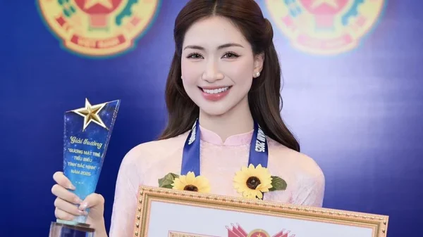 Hoà Minzy được vinh danh Gương mặt trẻ tiêu biểu tỉnh Bắc Ninh 2025 kenhtingame com thumb hoa minzy duoc vinh danh guong mat tre tieu bieu tinh bac ninh 2025 f0141774191199449 940w