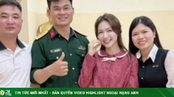 Hòa Minzy gây chú ý khi ra mắt đơn vị bạn trai kenhtingame com thumb hoa minzy gay chu y khi ra mat don vi ban trai b5a01773918168432 940w