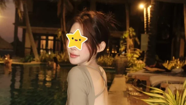 Hot girl thả dáng bên hồ bơi gây sốt, không thể rời mắt khi xem trang cá nhân kenhtingame com thumb hot girl tha dang ben ho boi gay sot khong the roi mat khi xem trang ca nhan 84f91773740728471 940w