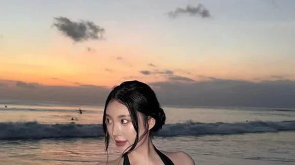 Hotgirl gây sốt mạng xã hội với vẻ ngoài cuốn hút kenhtingame com thumb hotgirl gay sot mang xa hoi voi ve ngoai cuon hut a2ec1773244745775 940w