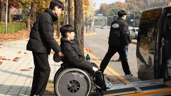 Jaehyuk và nghị lực phi thường trên sân đấu LCK: Câu chuyện về chiếc xe lăn và ý chí chiến thắng kenhtingame com thumb jaehyuk va nghi luc phi thuong tren san dau lck cau chuyen ve chiec xe lan va y chi chien thang 38881773402591183 940w