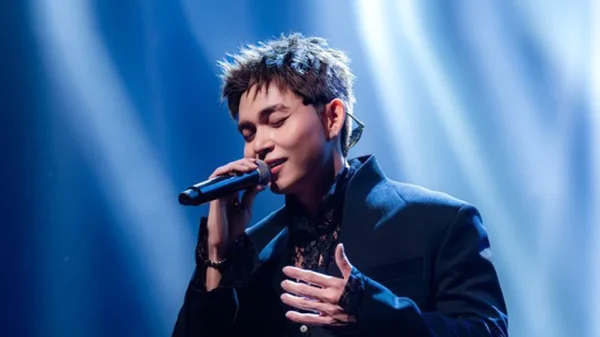 Jun Phạm tự nhận cả đời chưa có lấy 1 bản hit, ra MV phản cảm viral bằng 16 năm đi hát kenhtingame com thumb jun pham tu nhan ca doi chua co lay 1 ban hit ra mv phan cam viral bang 16 nam di hat 65511774959741122 940w