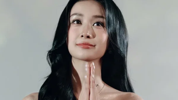 Jun Vũ bất ngờ tổ chức đám cưới nhưng chú rể không phải Hải Nam kenhtingame com thumb jun vu bat ngo to chuc dam cuoi nhung chu re khong phai hai nam b7641774618847905 940w