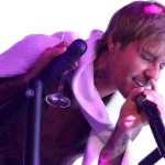 Justin Bieber say xỉn không thể đứng vững, hát quên cả lời nhưng giọng live thì không điểm nào chê kenhtingame com thumb justin bieber say xin khong the dung vung hat quen ca loi nhung giong live thi khong diem nao che 121d1774345012131 940w