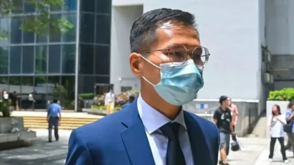 Khách gửi hơn 6,8 tỷ đồng ngoại tệ, 1 tháng sau phát hiện lỗ hơn 1,1 tỷ, ngân hàng tuyên bố: “Anh không gửi tiền mà đang đầu tư” kenhtingame com thumb khach gui hon 6 8 ty dong ngoai te 1 thang sau phat hien lo hon 1 1 ty ngan hang tuyen bo anh khong gui tien ma dang dau tu 965c1774870949046 940w