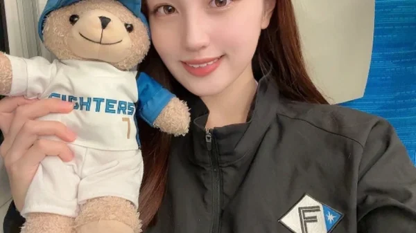 Kiếm tiền từ ảnh gợi cảm: Hot girl gây sốt khi cấm fan xem Q1 và công khai bộ quy tắc gây tranh cãi kenhtingame com thumb kiem tien tu anh goi cam hot girl gay sot khi cam fan xem q1 va cong khai bo quy tac gay tranh cai a1101773223010853 940w