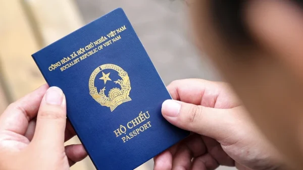 Kỷ lục được thiết lập sau 11 năm: Hộ chiếu Việt Nam 2026 tăng 7 bậc so với năm ngoái, miễn visa tới 48 nước kenhtingame com thumb ky luc duoc thiet lap sau 11 nam ho chieu viet nam 2026 tang 7 bac so voi nam ngoai mien visa toi 48 nuoc 67a61773654317097 940w