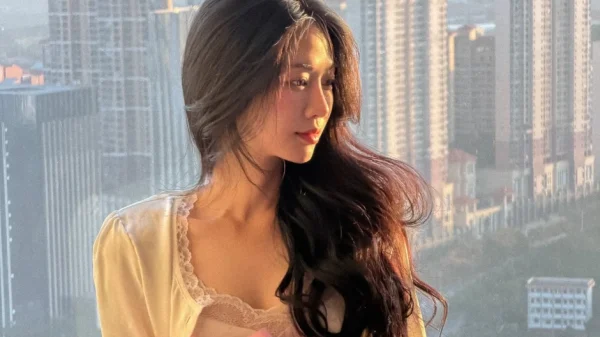 Lê Bống gợi lại chuyện thị phi trong quá khứ và nhận được phản ứng từ cộng đồng mạng kenhtingame com thumb le bong goi lai chuyen thi phi trong qua khu va nhan duoc phan ung tu cong dong mang 736f1773724955043 940w