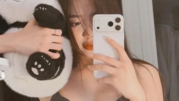 Lê Phương Anh khoe dáng nóng bỏng với nội y, không cần nền biển vẫn gây sốt mạng xã hội kenhtingame com thumb le phuong anh khoe dang nong bong voi noi y khong can nen bien van gay sot mang xa hoi 53891773147551216 940w