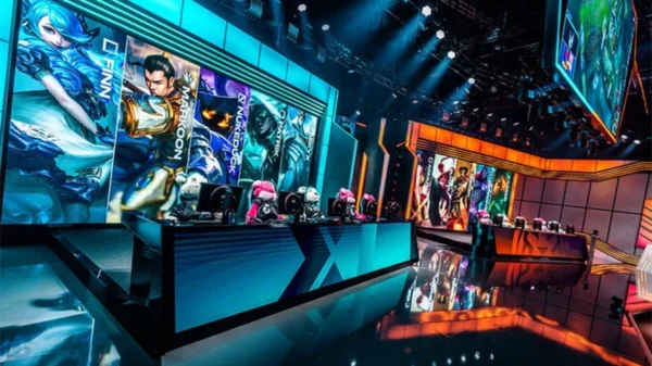 LEC tiếp tục ở lại Berlin đến 2027, Riot Games phủ nhận tin đồn “thi đấu hoàn toàn online” kenhtingame com thumb lec tiep tuc o lai berlin den 2027 riot games phu nhan tin don thi dau hoan toan online f6041774015449649 940w