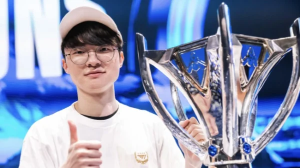 LMHT: Faker đánh giá chiếc cúp CKTG 2023 có ý nghĩa nhất với mình kenhtingame com thumb lmht faker danh gia chiec cup cktg 2023 co y nghia nhat voi minh b97e1774857577372 940w
